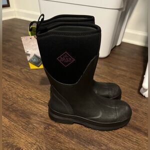 NWT Muck Boots women’s chore boots